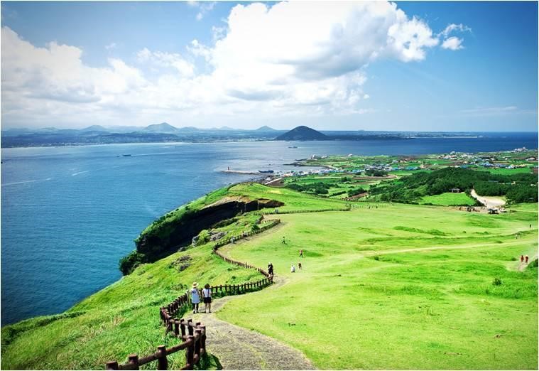 韩国空间探索的未来：从卫星发射到载人航天的全景视野 (韩国太空探索)-亿动网